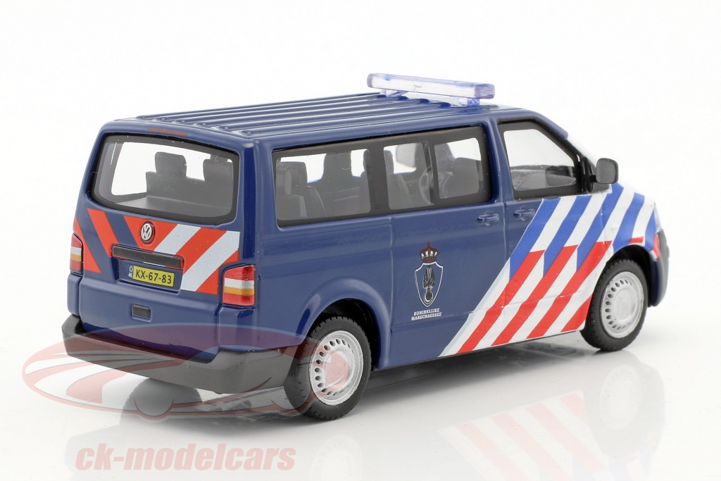 Volkswagen T5 Panel Van 2010 Blanc – Cararama 1/43 – Miniature Diecast