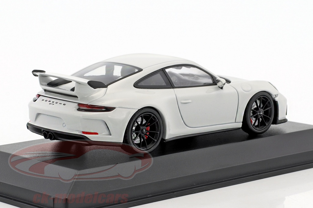 1:43 MINICHAMPS 2017 PORSCHE 911 991 II GT3 green PMA EXCLUSIVE LE 100 pcs. RARE 1:43 MINICHAMPS 2017 PORSCHE 911 991 II GT3 green PMA EXCLUSIVE LE 100 pcs. RARE