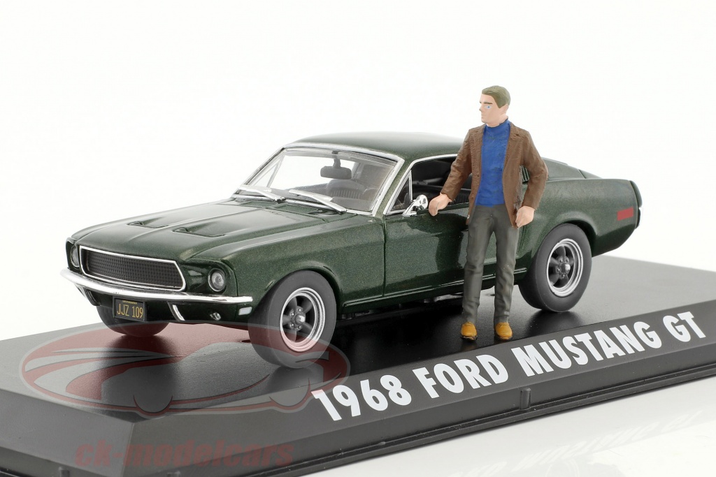 Ford Mustang GT year 1968 Movie Bullitt (1968) green metallic with figure S. McQueen 1:43 Greenlight