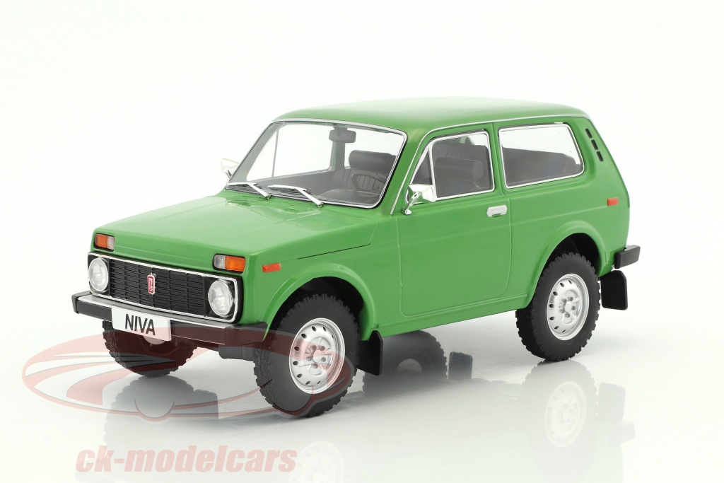 Lada Niva 1976 Rouge – ModelCarGroup 1/18 – MCG18129 – Miniature Statique