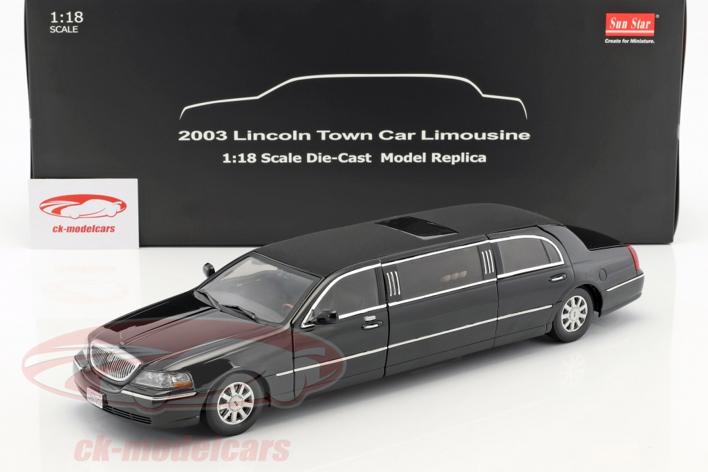 Lincoln Town Car Limousine Year 2003 Black 1 18 Sunstar