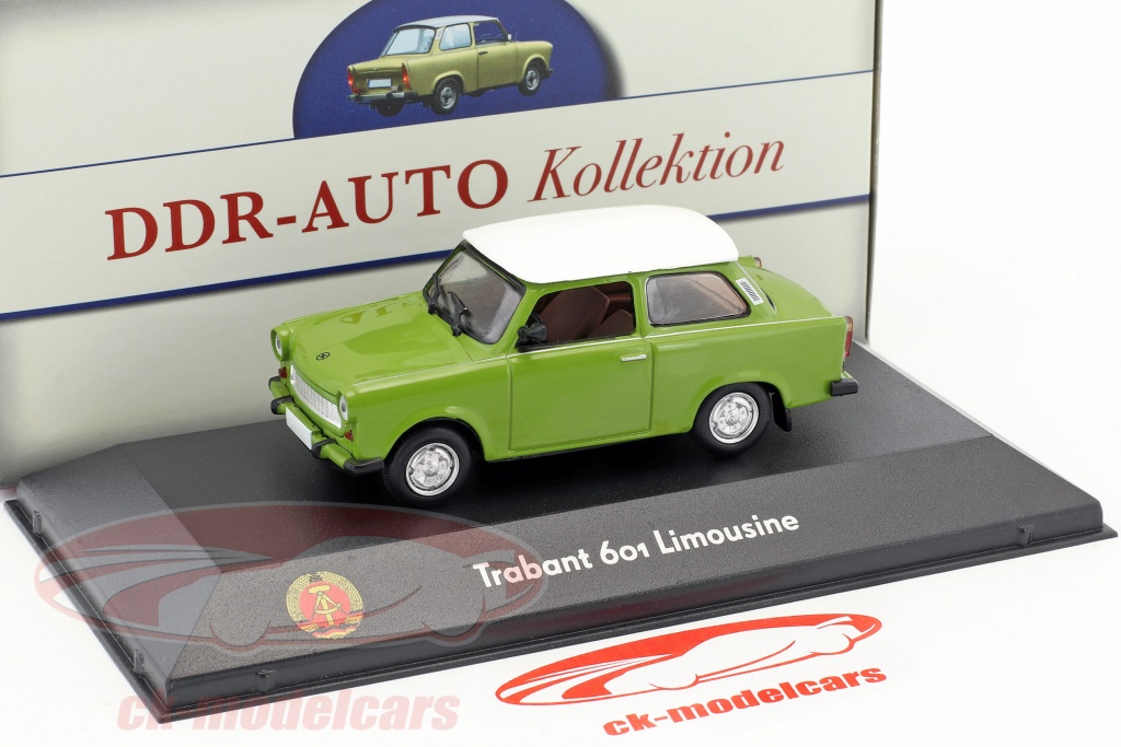 1/43 Atlas DDR Auto Kollektion Trabant 601 Limousine grün 7230 001