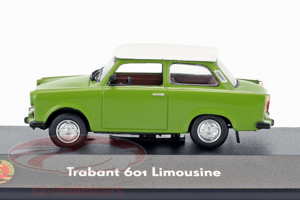 1/43 Atlas DDR Auto Kollektion Trabant 601 Limousine grün 7230 001