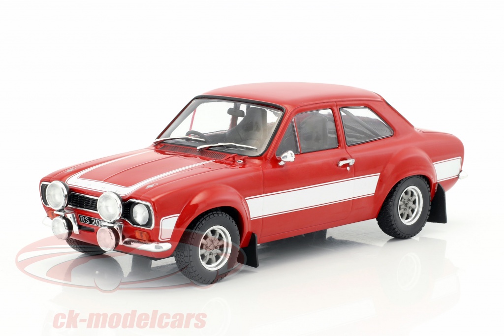 Ford Escort RS 2000 MKI year 1973 red / white 1:18 Triple9