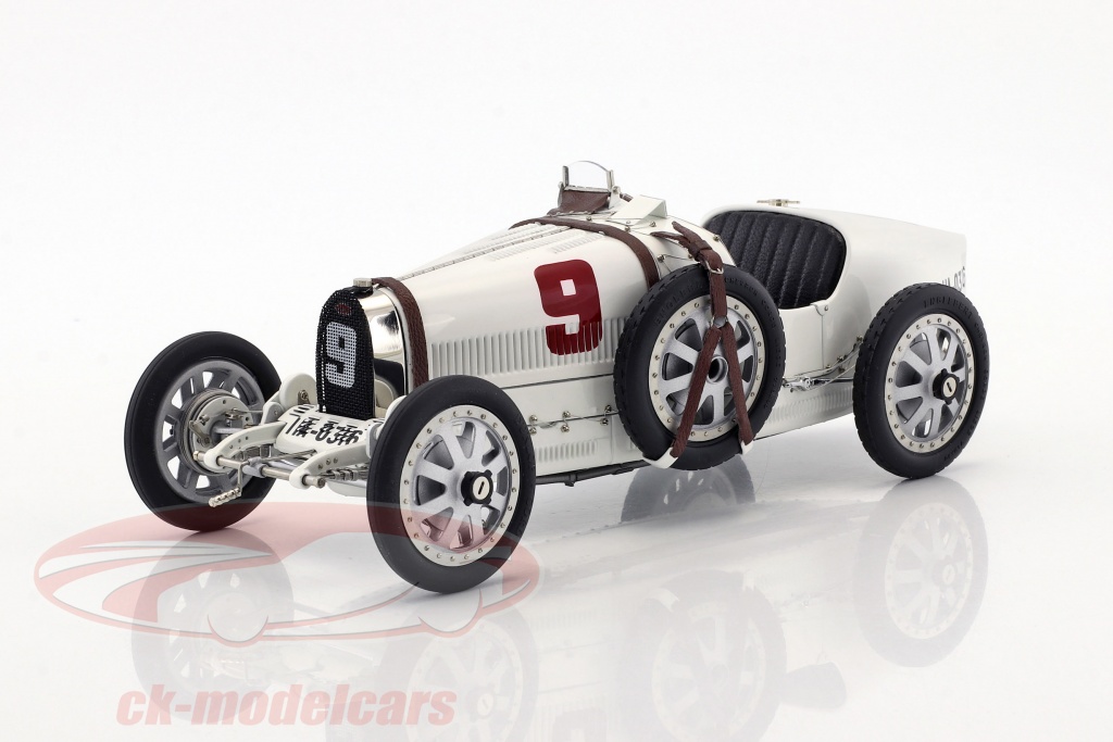 Bugatti Typ 35 Grand Prix #9 Nation Colour Project Deutschland 1:18 CMC
