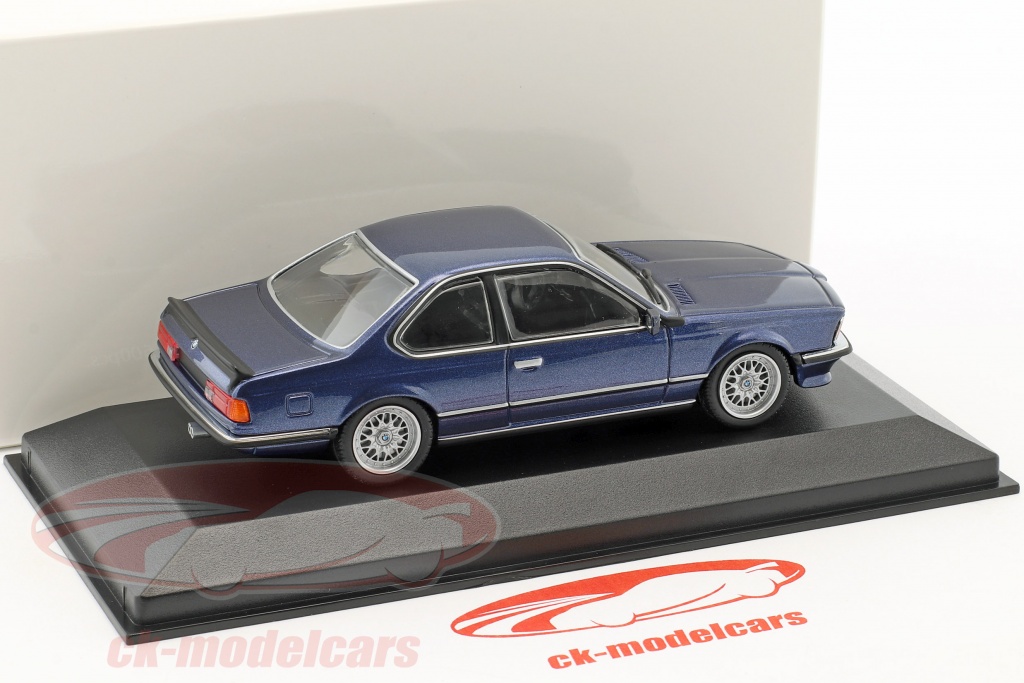 Minichamps 1:43 BMW 1er Coupe (E82) cristal bleu métallique 80 42 0 427