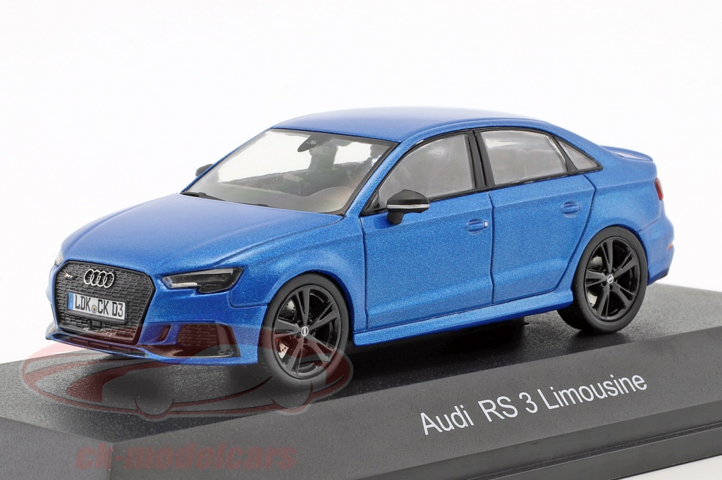 Audi RS 3 Limousine blue metallic 1:43 iScale