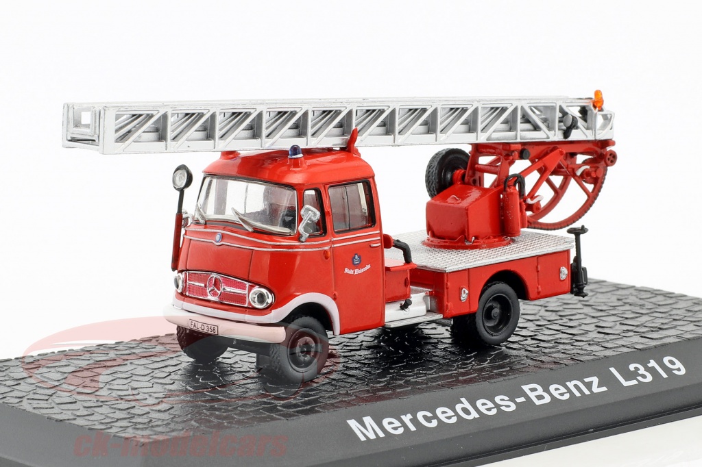 Mercedes-Benz L319 bombeiros com escada ano de construção 1961 vermelho 1:72 Atlas