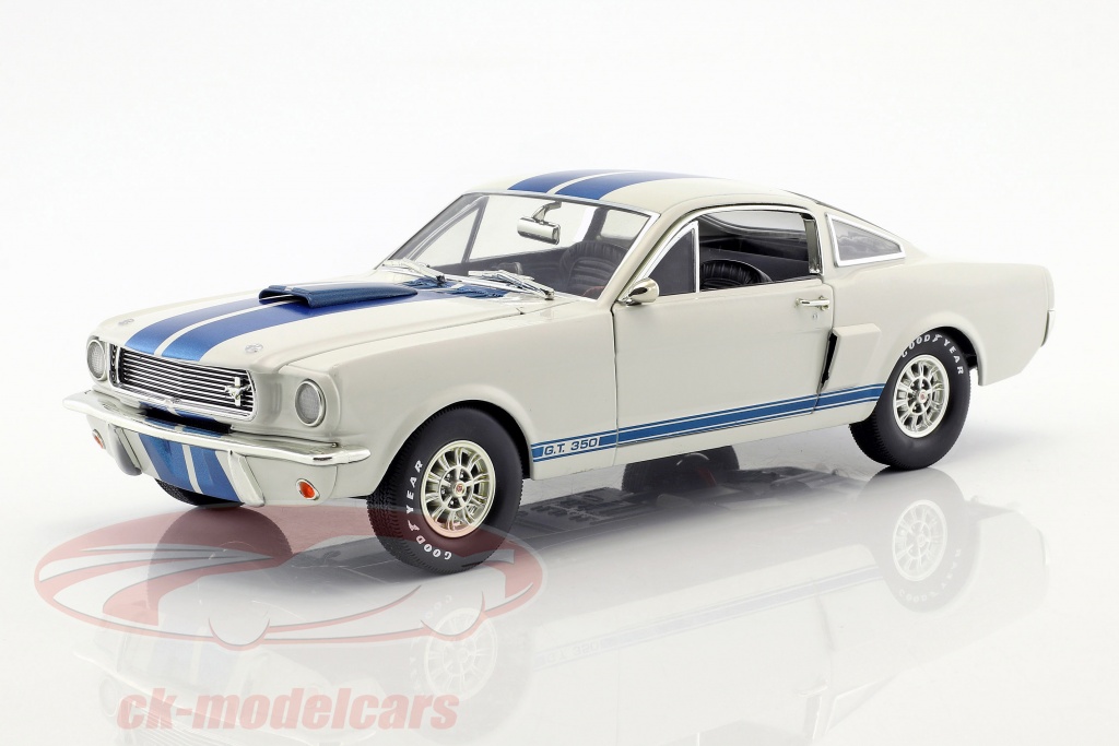 Ford Shelby GT 350 2011 échelle 1/18 : La Miniature Shelby Collectible Qui En Jette