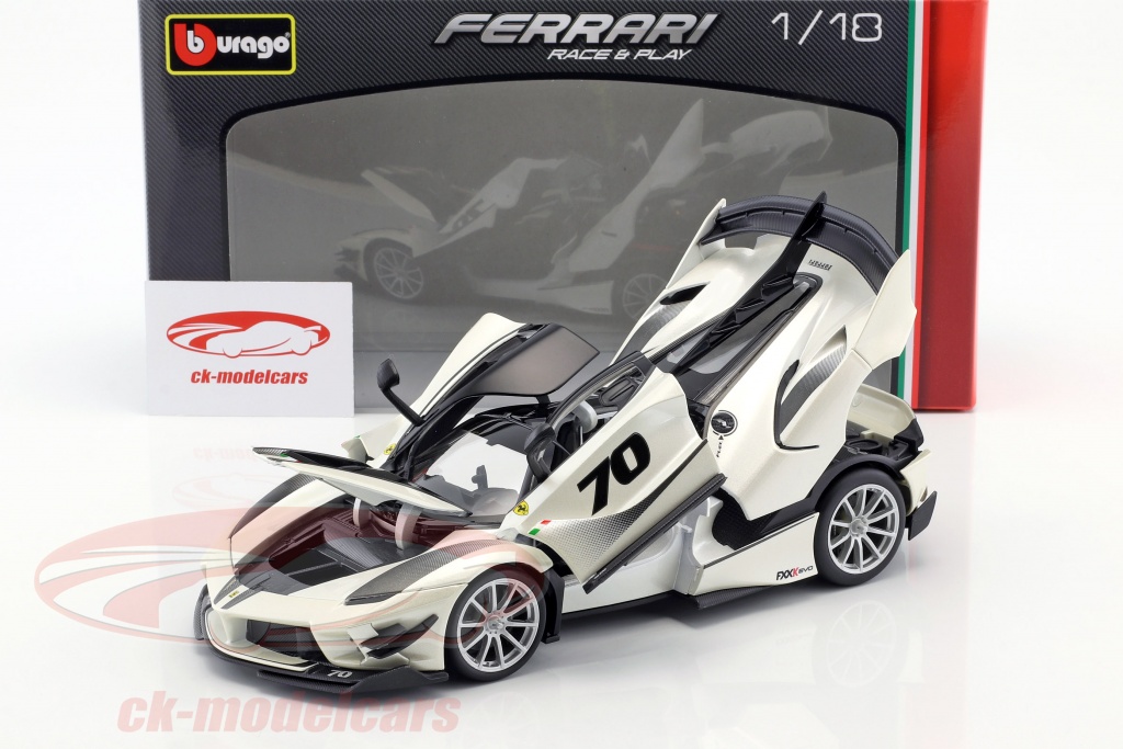 BBURAGO FERRARI SIGNATUREEDITION 1:18 Ferrari FXX K EUR 85,59 - DE