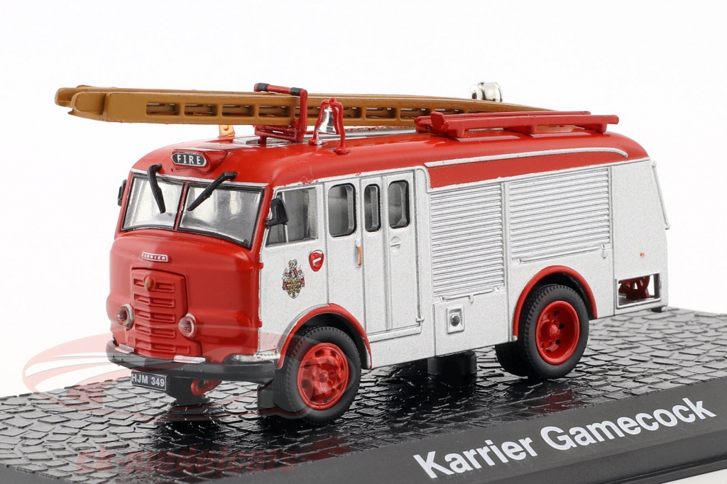 Karrier Gamecock pompiers année de construction 1950 rouge / argent 1:72 Altaya