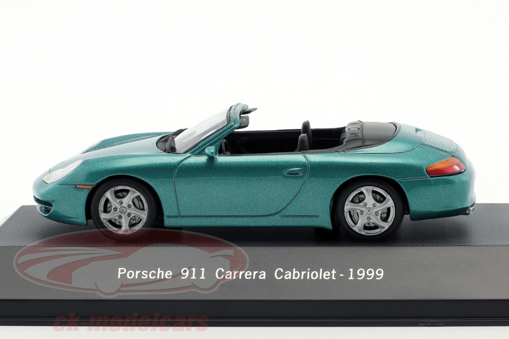 Carrera Cabriolet Baujahr 1999 grün metallic 996 83 Atlas 1:43 Porsche 911 
