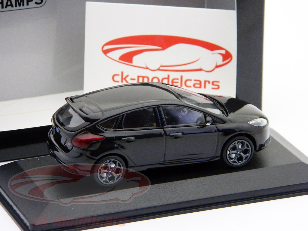 Minichamps 1:43 FORD FOCUS 2-DOOR GREEN METALLIC 1998 Modèle