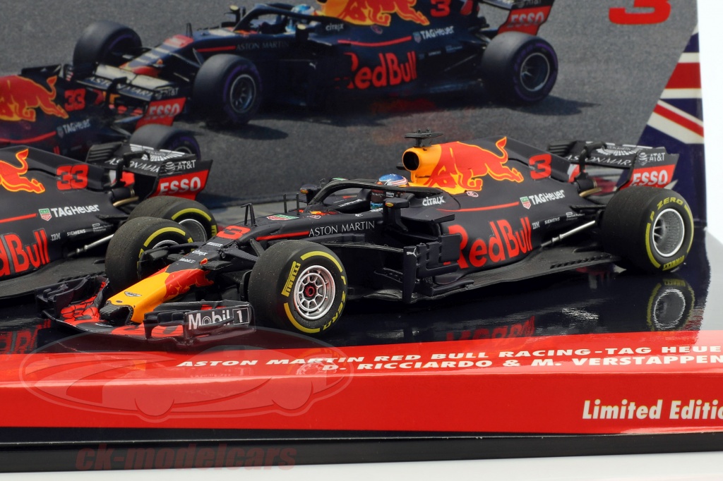 Ricciardo #3 & Verstappen #33 2-Car Set Red Bull Racing RB14 formule 1 2018 1:43 Minichamps