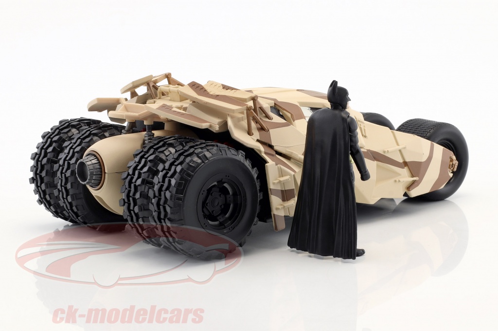 Jada 1/24 Batmobile & Batman - The Dark Knight - Diecast 98543 - NEUF