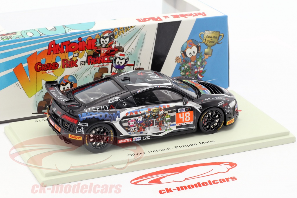 Audi R8 LMS eissilber-met. Präsentation Werbemodell Spark 5020918415 in