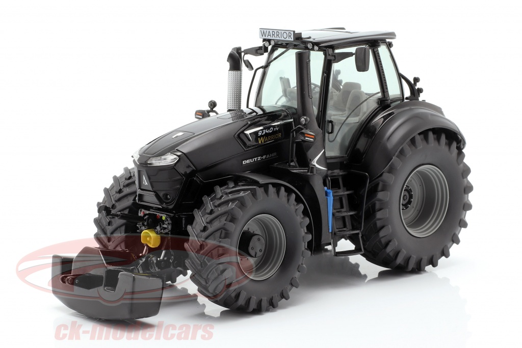 Deutz-Fahr 9340 TTV Warrior tractor black 1:32 Schuco