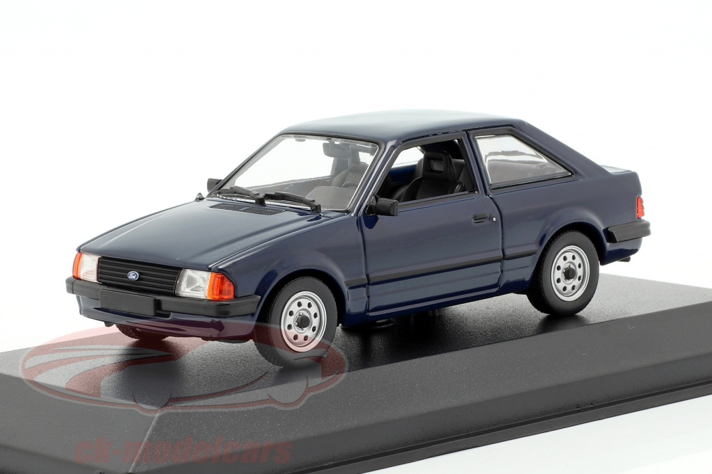 Minichamps 1 43 Ford Escort Bouwjaar 1981 Donkerblauw 940085000 Model Auto 940085000 4012138153615