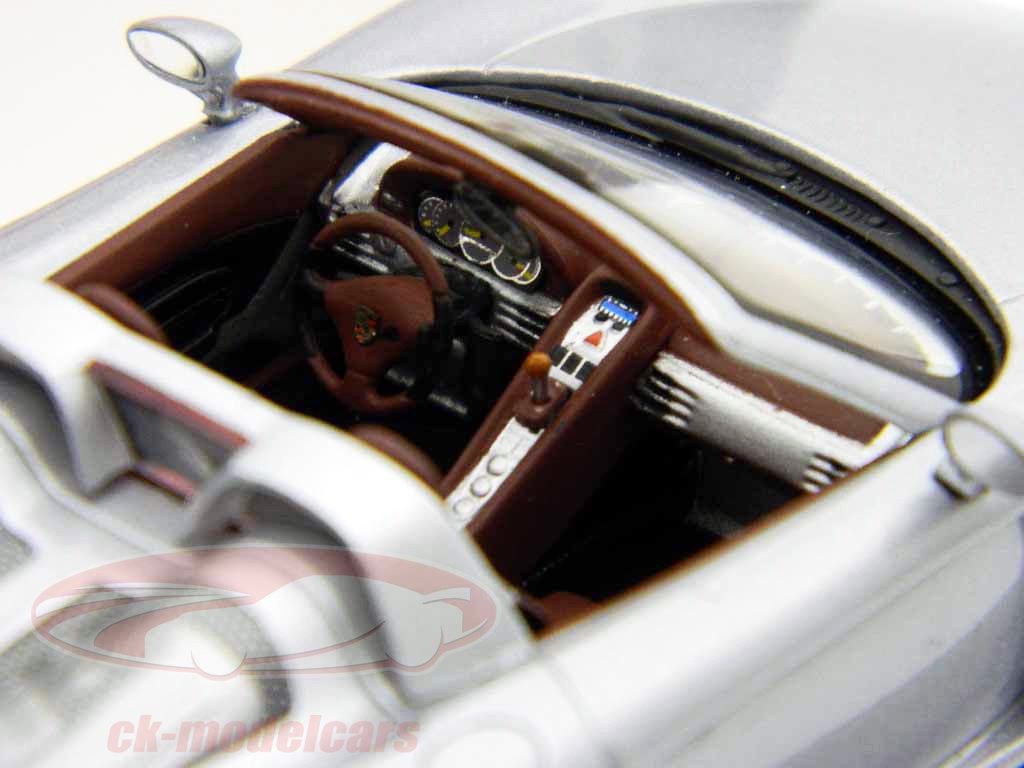 Minichamps 1:43 Porsche Carrera GT Année 2003 noir 400062631 modèle