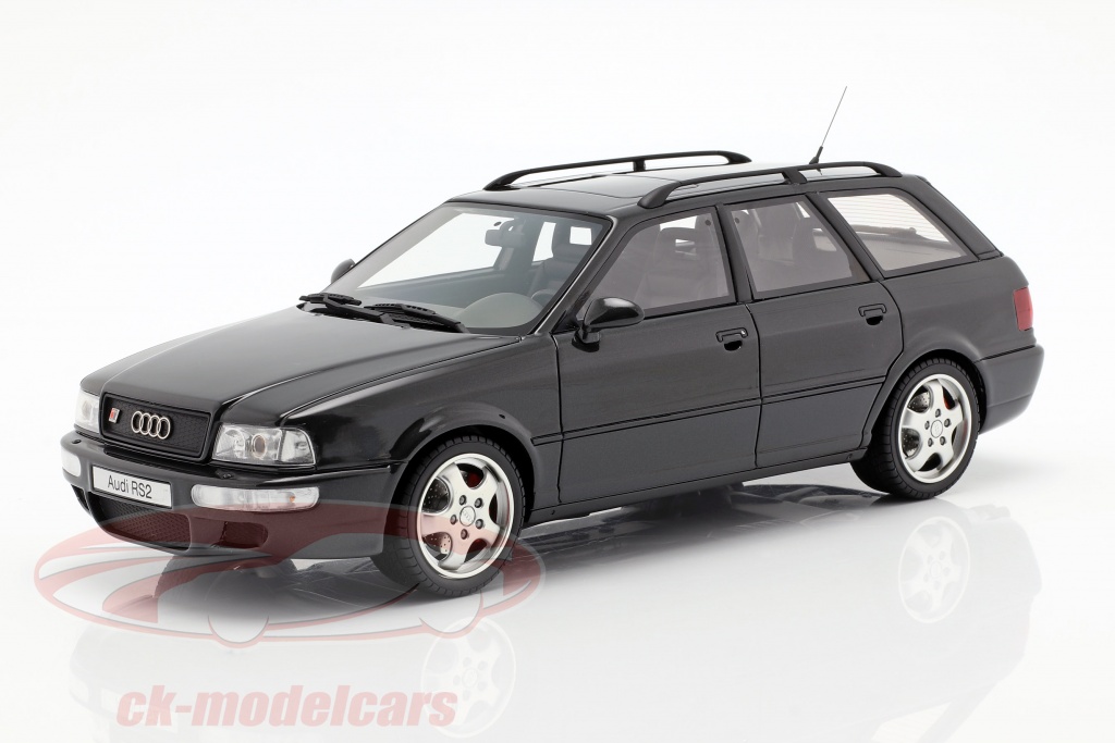 Audi Avant RS2 Baujahr 1994 schwarz 1:18 OttOmobile