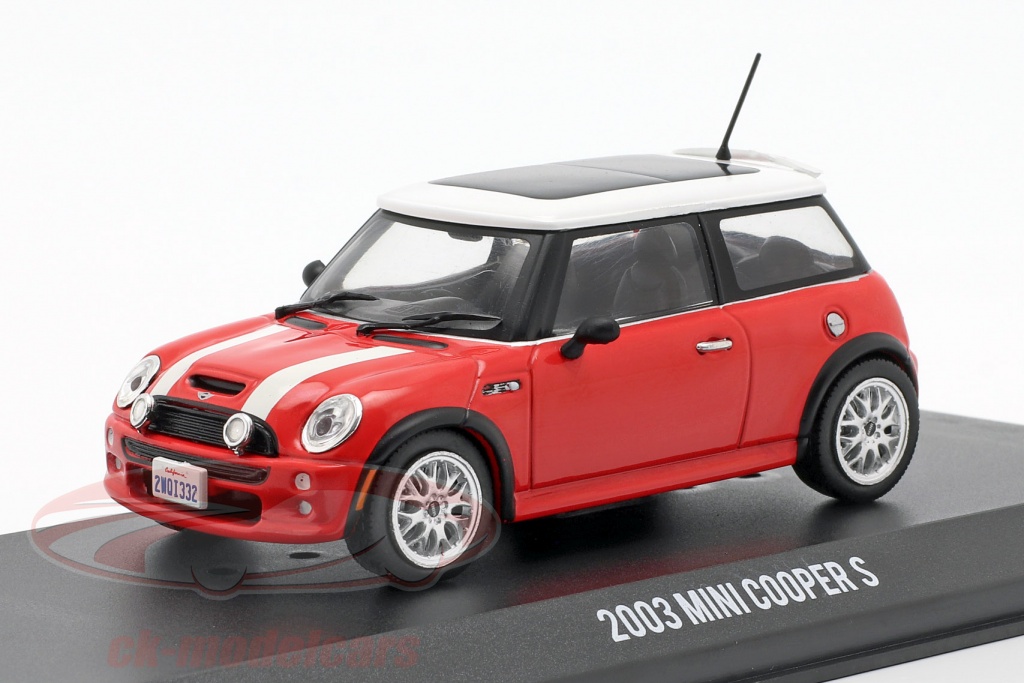 Greenlight 143 Mini Cooper S Baujahr 2003 Film The
