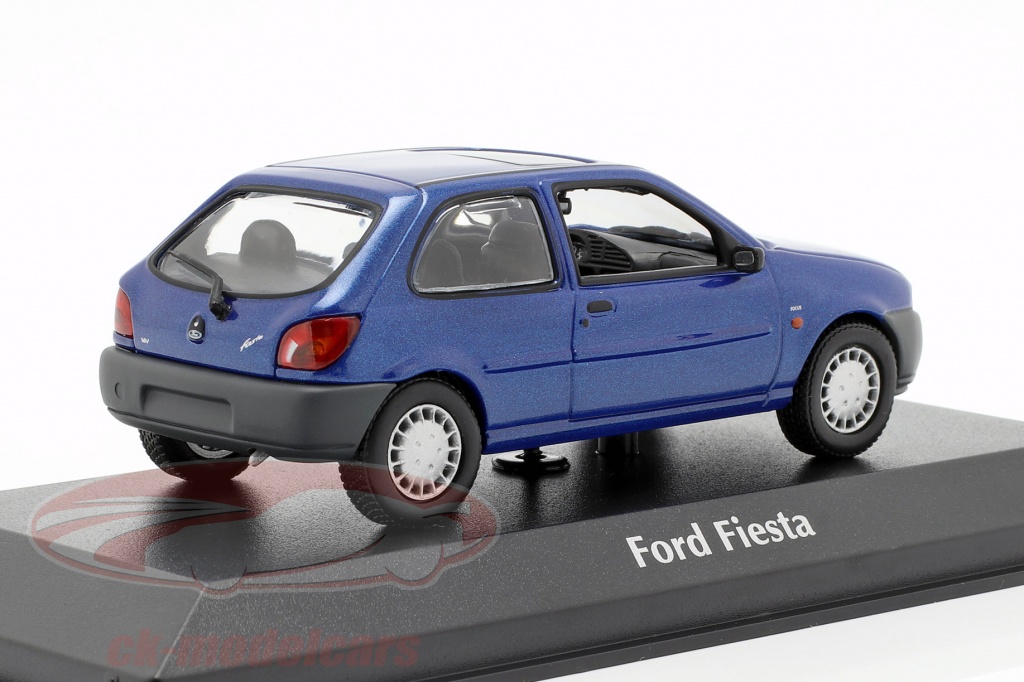  Minichamps     Ford Fiesta año de construcción   azul metálico   modelo coche