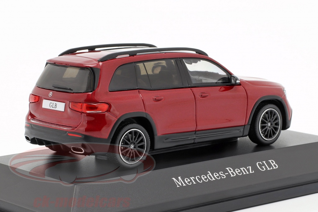 Spark 1:43 Mercedes-Benz GLB (X247) Bouwjaar 2019 designo Patagonië