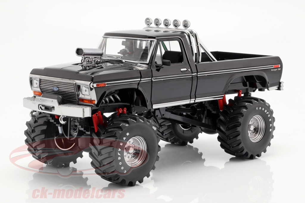 Ford F-250 Monster Truck with 48-inch tires year 1979 black 1:18 Greenlight