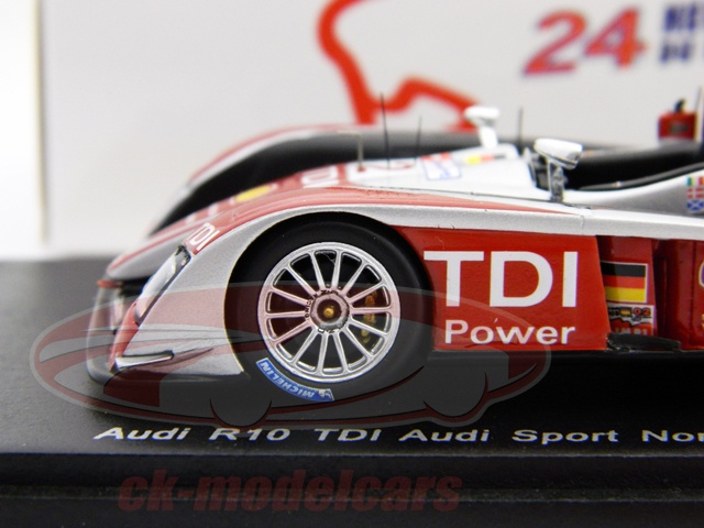 S0688 SPARK Audi R15 TDI Audi Sport North America #2 24 Heures du Mans