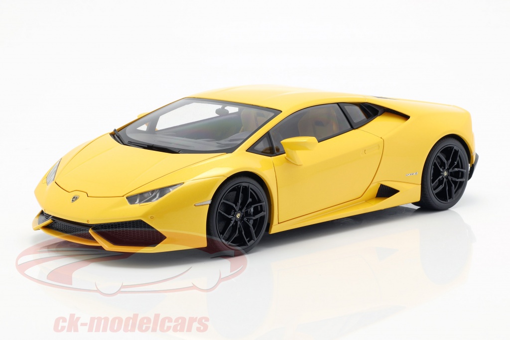 Lamborghini Huracan LP610-4 anno 2014 giallo 1:18 AUTOart
