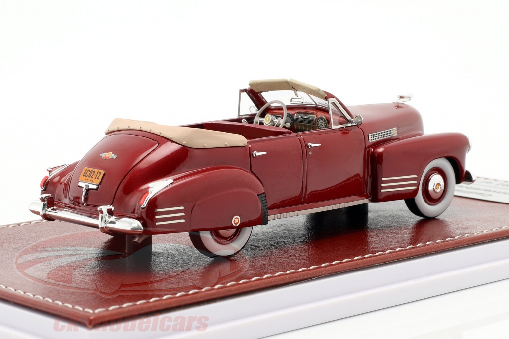 RARE ++ TOP ++ M.A.E. SCALE MODELS 1:43 CADILLAC 60S 1940 N° 117A