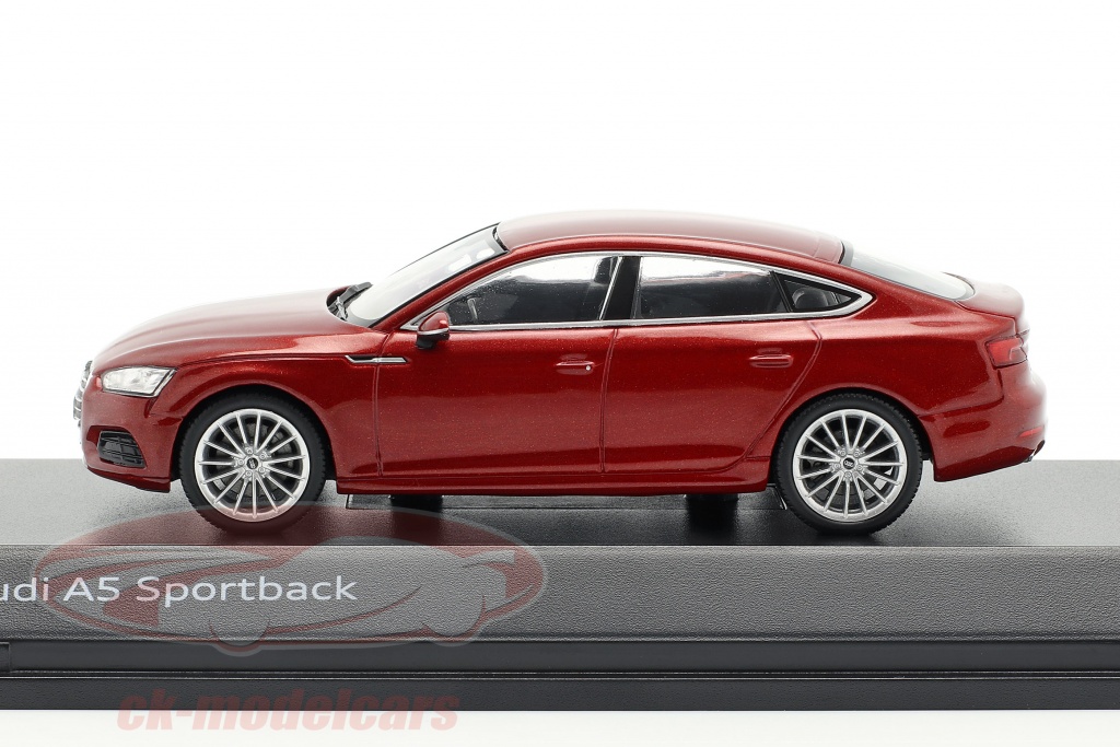 Modèle Réduit Spark Audi A5 Sportback 1:43, Rouge Matador Métallisé 2017 - Neuf, Version Dealer