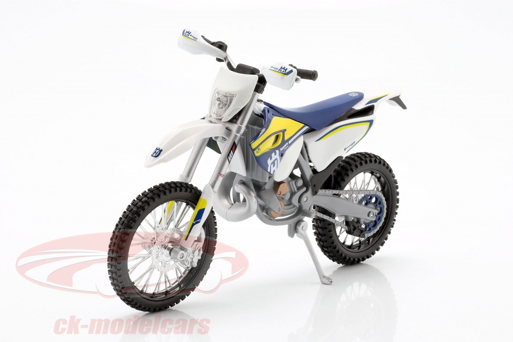 Maisto 1:12 Husqvarna 701 Supermoto 2023 Bleu – Moto Miniature Métal Détails Réalistes, Collection & Déco