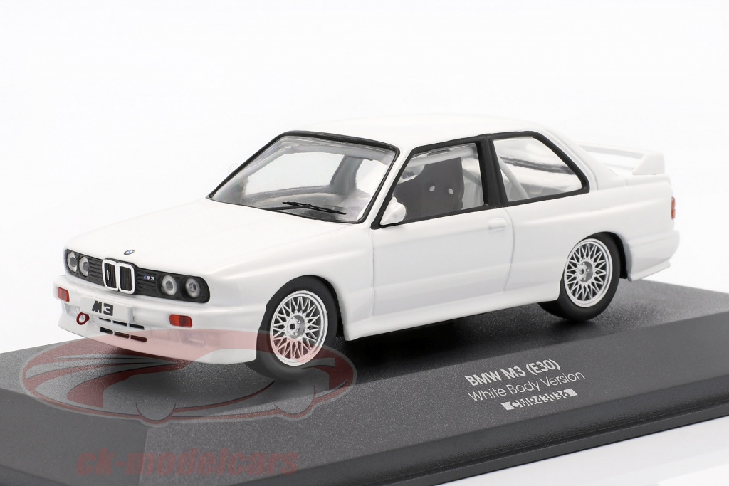 BMW M3 (E30) Sport Evolution DTM 1992 Plain Body Version blanc 1:43 CMR