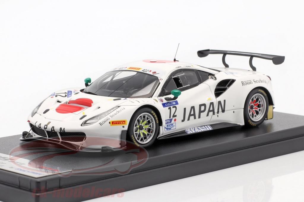 Ferrari 488 GT Modificata - Modèle réduit de voiture à l'échelle 1:43