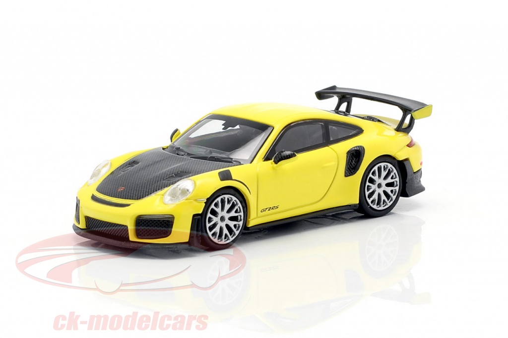Porsche 911 GT2 RS year 2018 yellow / carbon 1:87 Minichamps