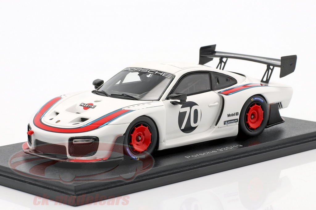 Porsche 935/19 #70 Martini Livery 2019 1:43 Spark
