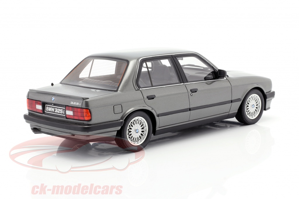 1/18 bmw e30 325i touring ottomobile - Modélisme 1/18 bmw e30 325i touring ottomobile - Modélisme