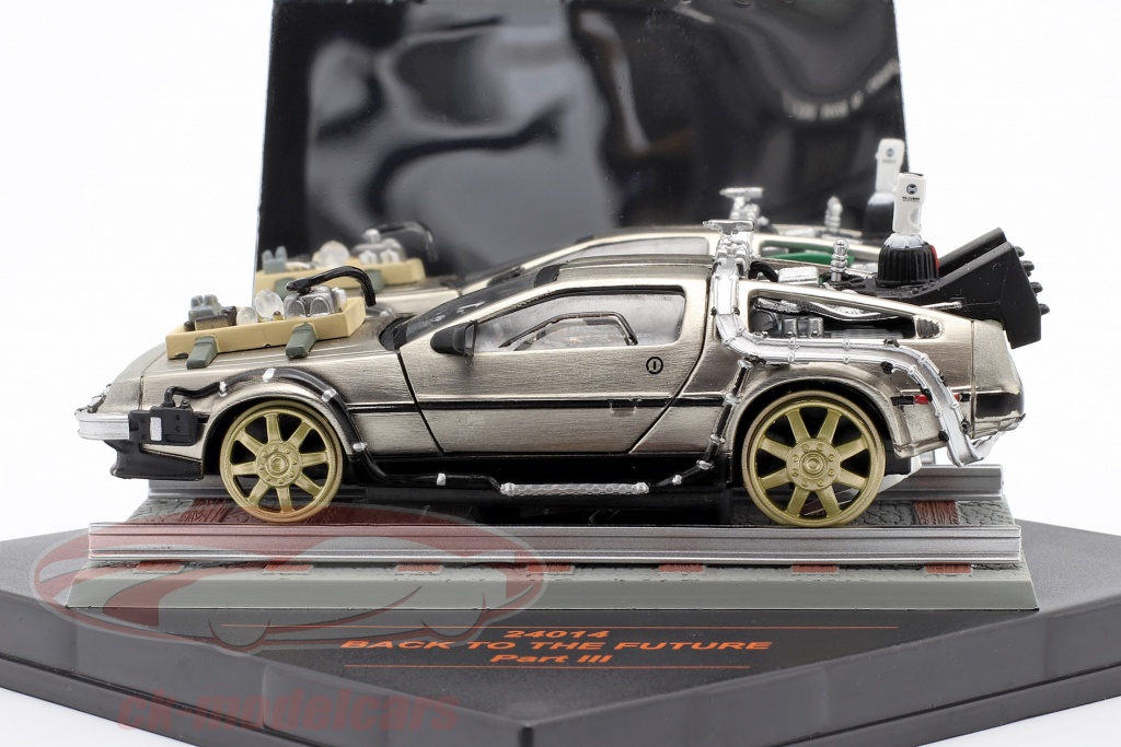 VITESSE 1/43 デロリアン バック・トゥ・ザ・フューチャー