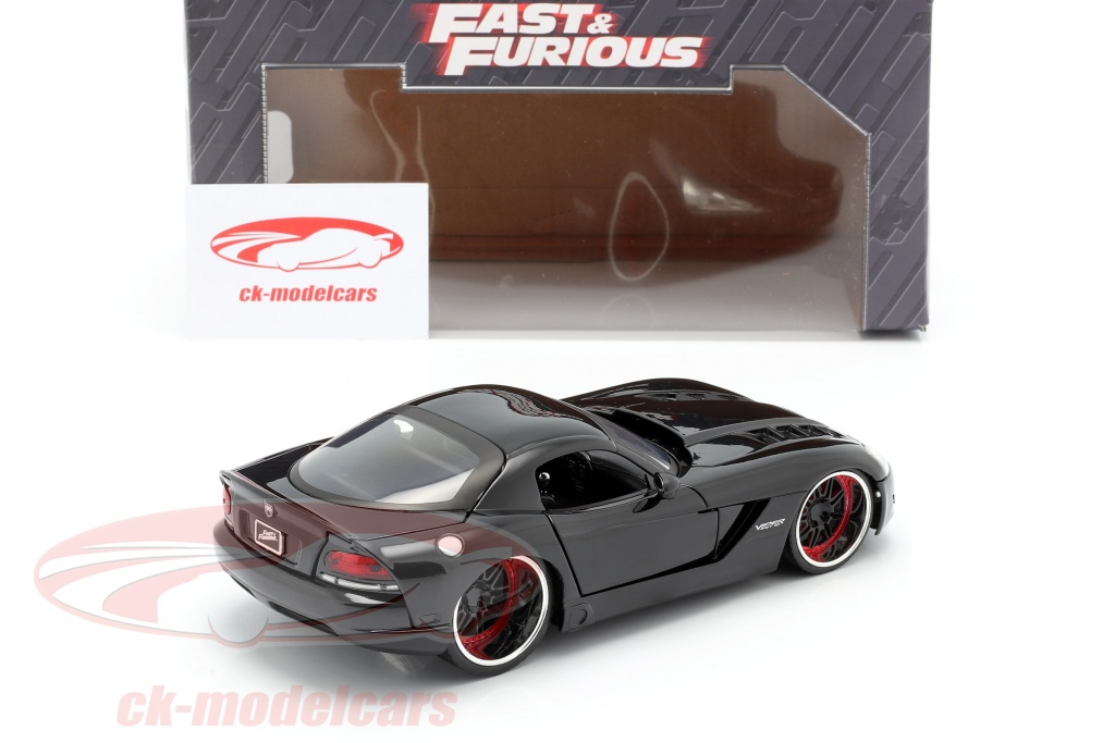 Jada Toys 253203057 Fast & Furious Letty's Dodge Viper SRT-10 Voiture tuning à l'échelle 1/24 Portes ouvrantes Capot et Coffre Roue Libre Noir Brillant : Jada Toys
