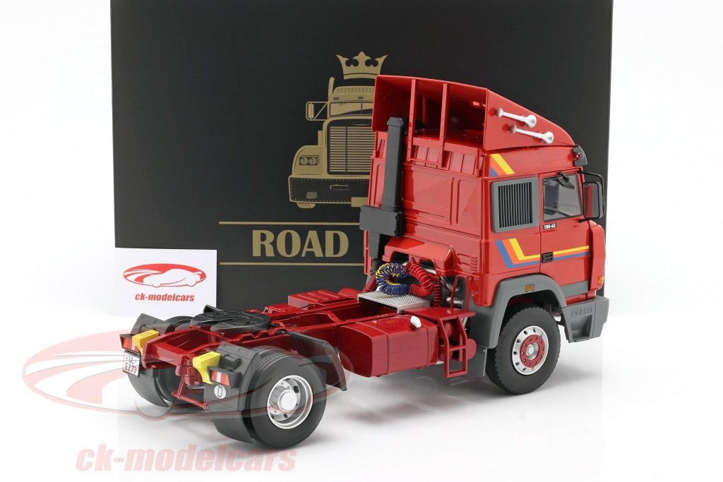Maquette camion : Iveco Turbostar 190-42 Porteur Bâché - Italeri - Rue