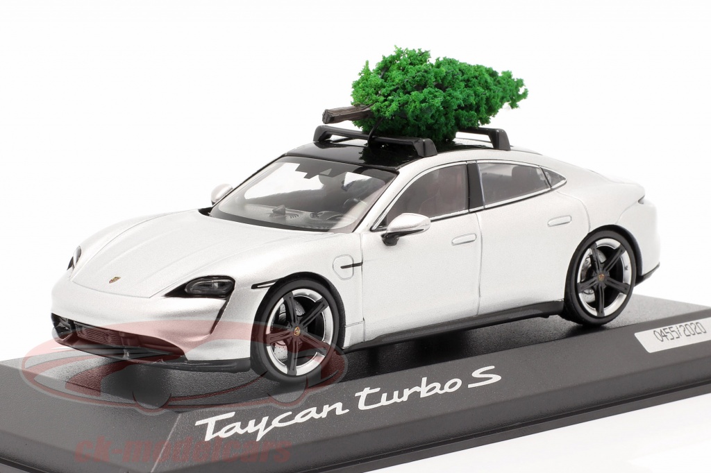 Porsche Taycan Turbo S dolomitsilber mit Tannenbaum 1:43 Minichamps