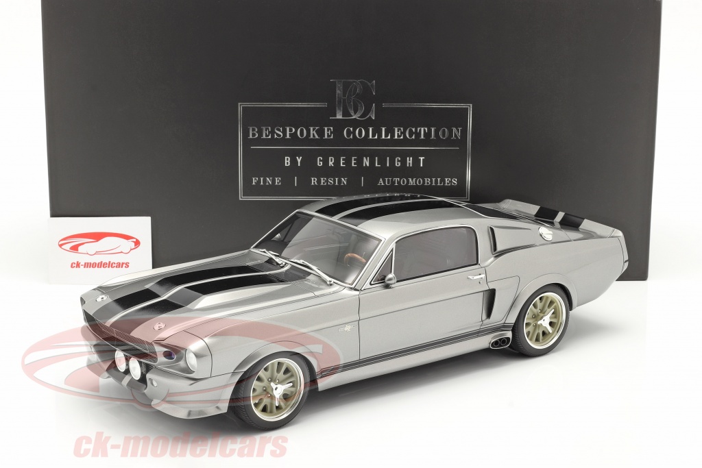 Ford Mustang Shelby GT500 1967 Blanche 1/12 - Modèle Statique Ultra Réaliste KK SCALE KKDC120172