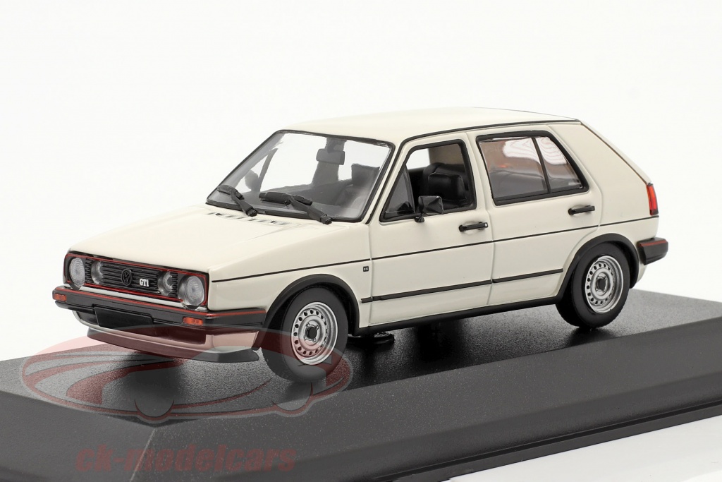 Volkswagen VW Golf II GTi 4-türig Baujahr 1985 weiß 1:43 Minichamps