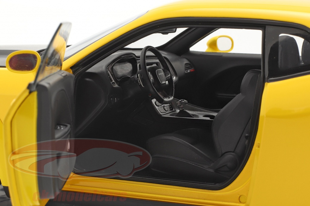 Voiture Miniature Dodge Challenger SRT Hellcat Widebody 2018 Jaune 1:24 - Motormax, Métal, Portes Ouvrantes