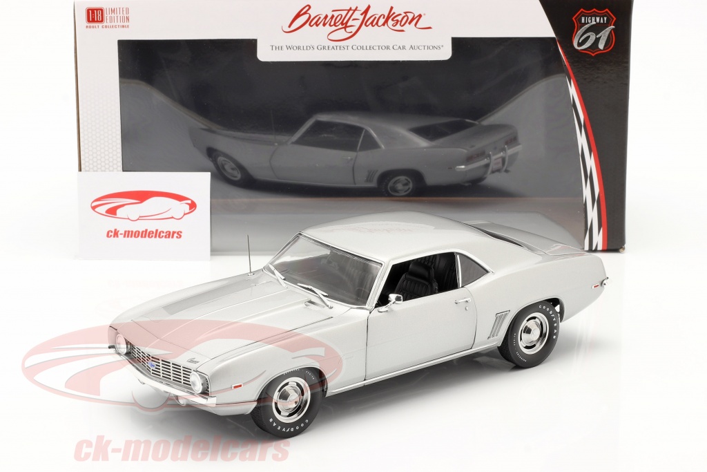 Modellino 1:18 Highway 61 Chevrolet Camaro ZL-1 COPO RS 427 Coup&egrave; 1969 &ndash; Argento Metallizzato