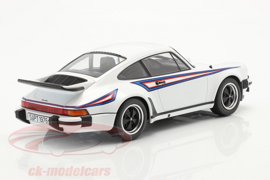 KK-Scale 1:18 Porsche 911 (930) Turbo 3.0 Année 1976 Indien rouge