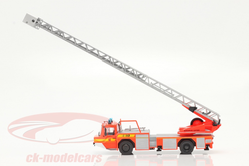 Iveco Magirus DLK 23-12 avec échelle (plateau tournant) : Véhicule Pompier 1/43