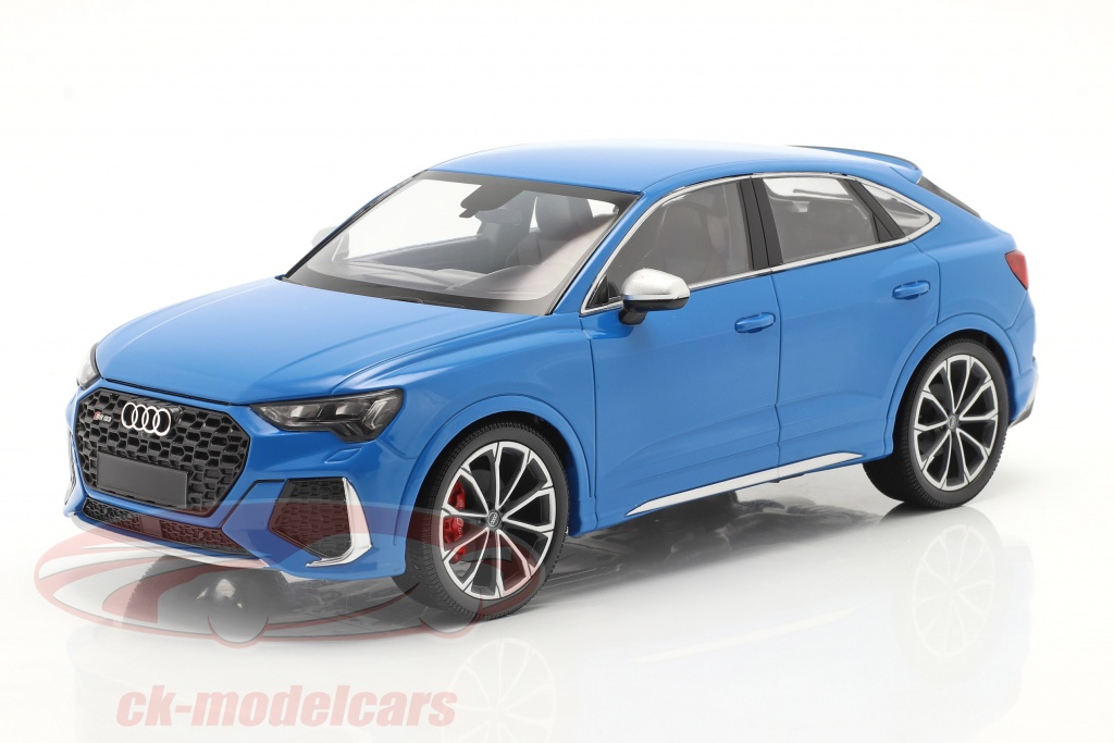 Audi RS Q3 Sportback (F3) Bouwjaar 2019 blauw metalen 1:18 Minichamps
