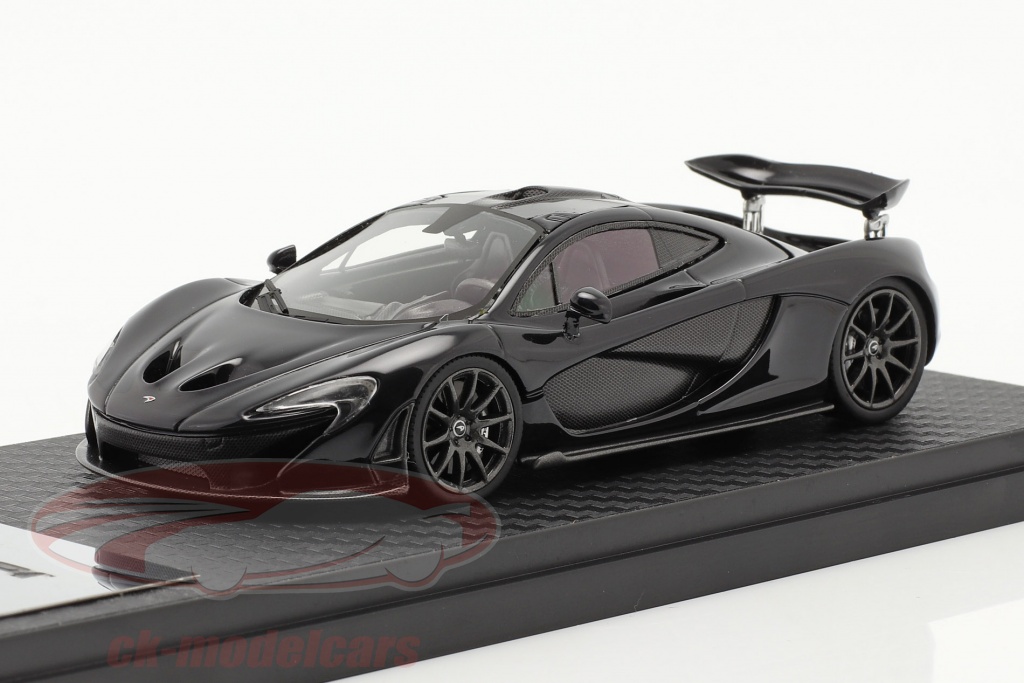 McLaren P1 Baujahr 2013-2015 amethyst schwarz 1:43 TrueScale
